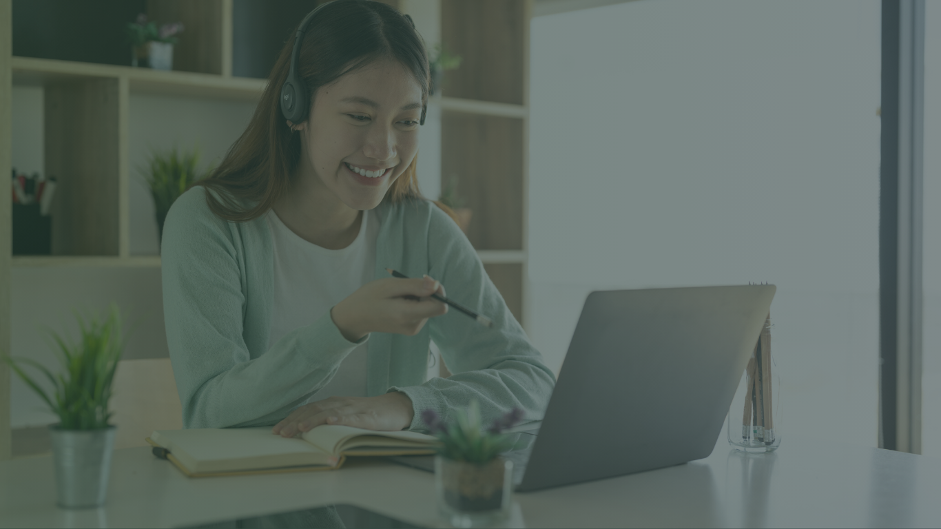 Female law tutor teaching online